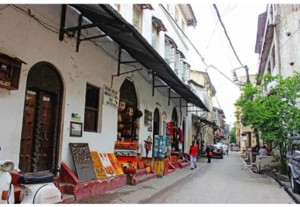 Mombasa Comfort House, Old Town Bagian luar foto